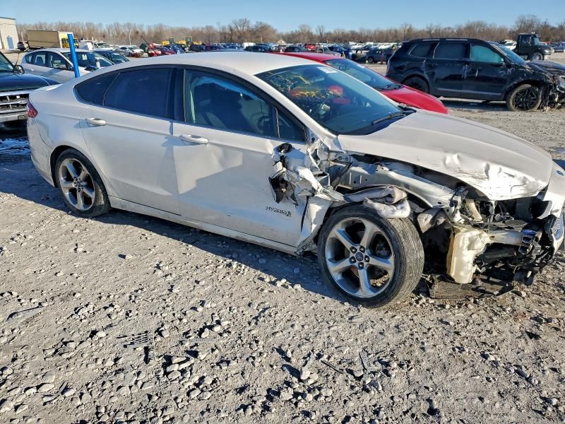 2013 Ford Fusion se Hybrid