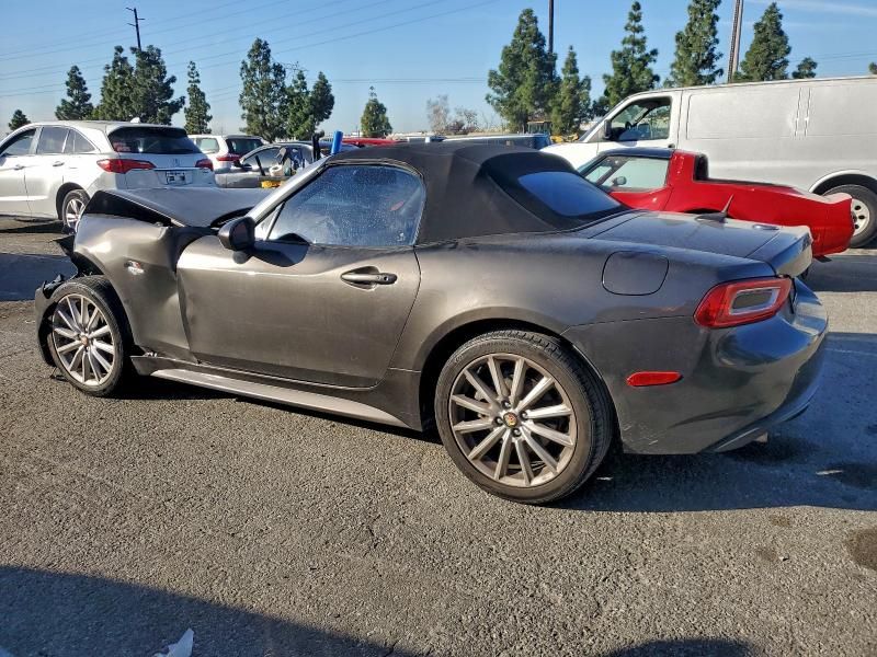 2018 Fiat 124 Spider Classica