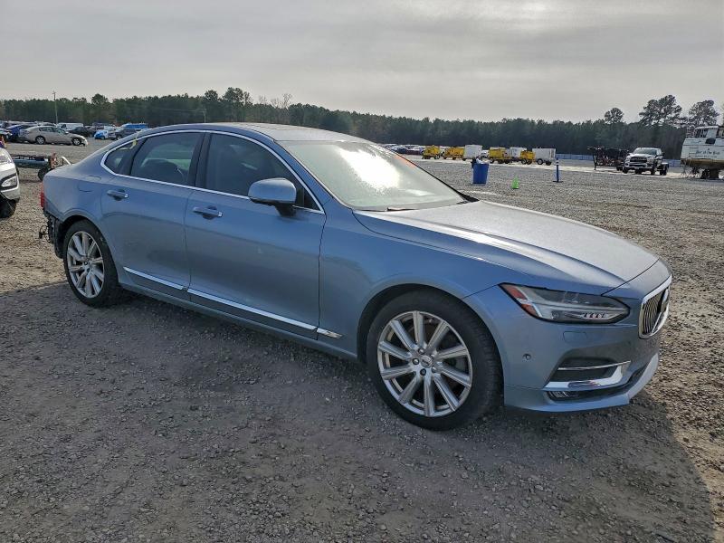 2017 Volvo S90 T6 Inscription