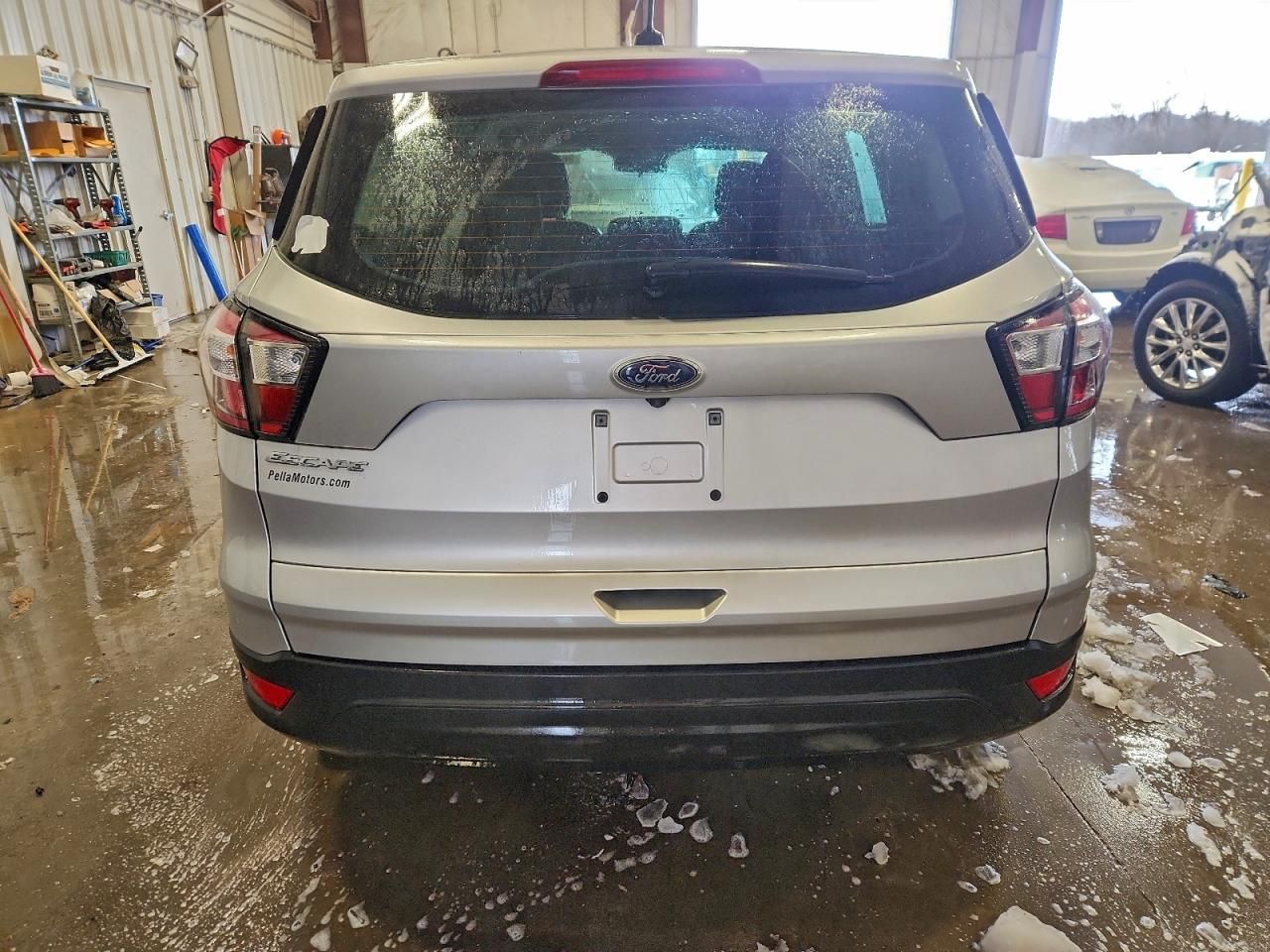 2018 Ford Escape s