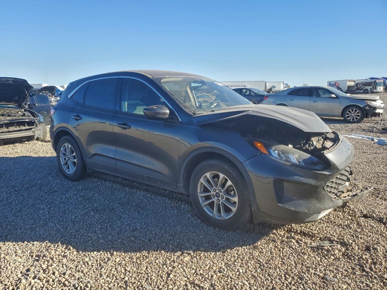 2020 Ford Escape se