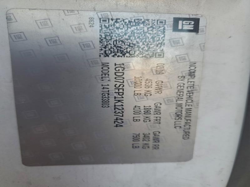 2019 GMC Savana CUT-BOX Truck