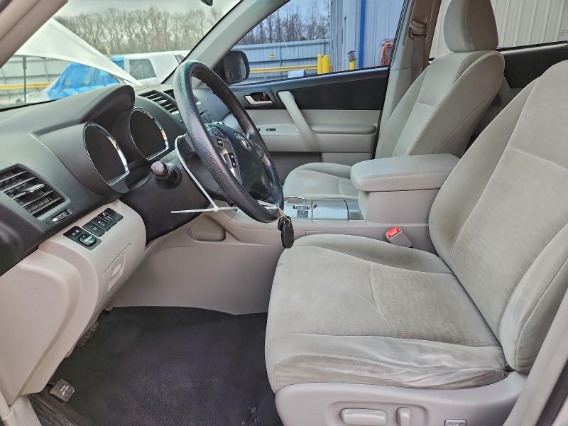 2011 Toyota Highlander Base
