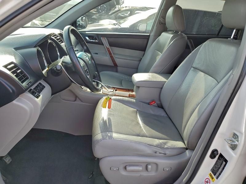 2013 Toyota Highlander Limited