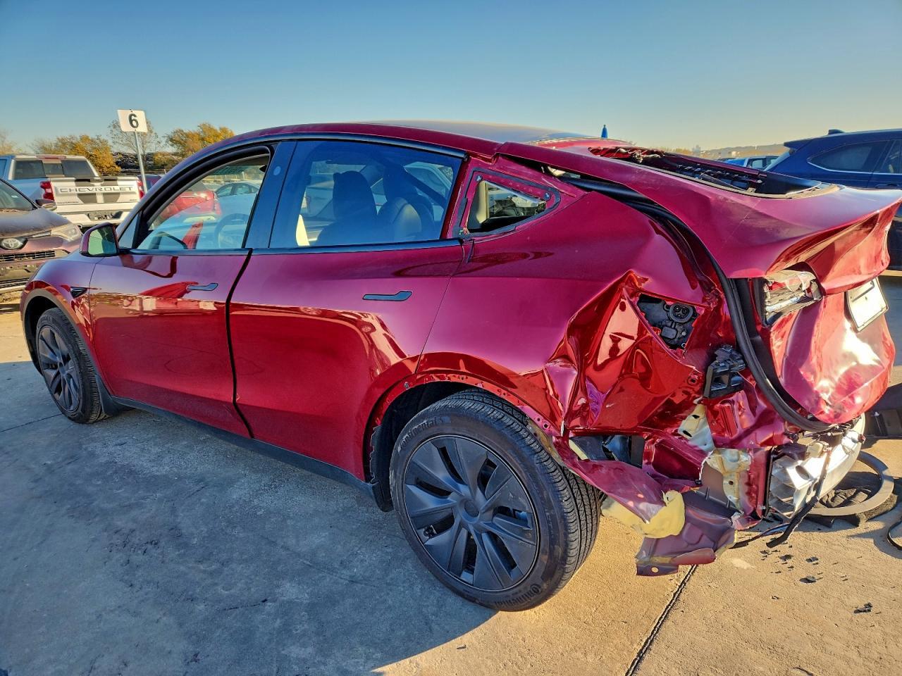 2025 Tesla Model y