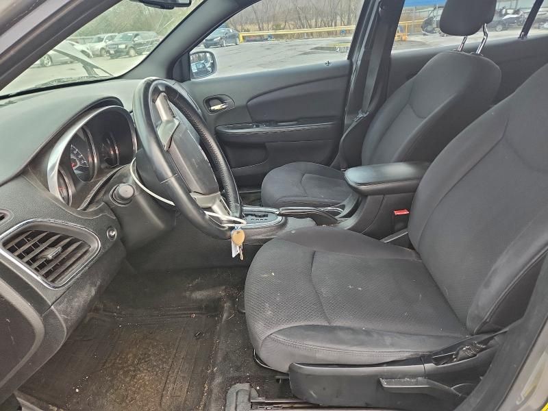 2013 Chrysler 200 Touring