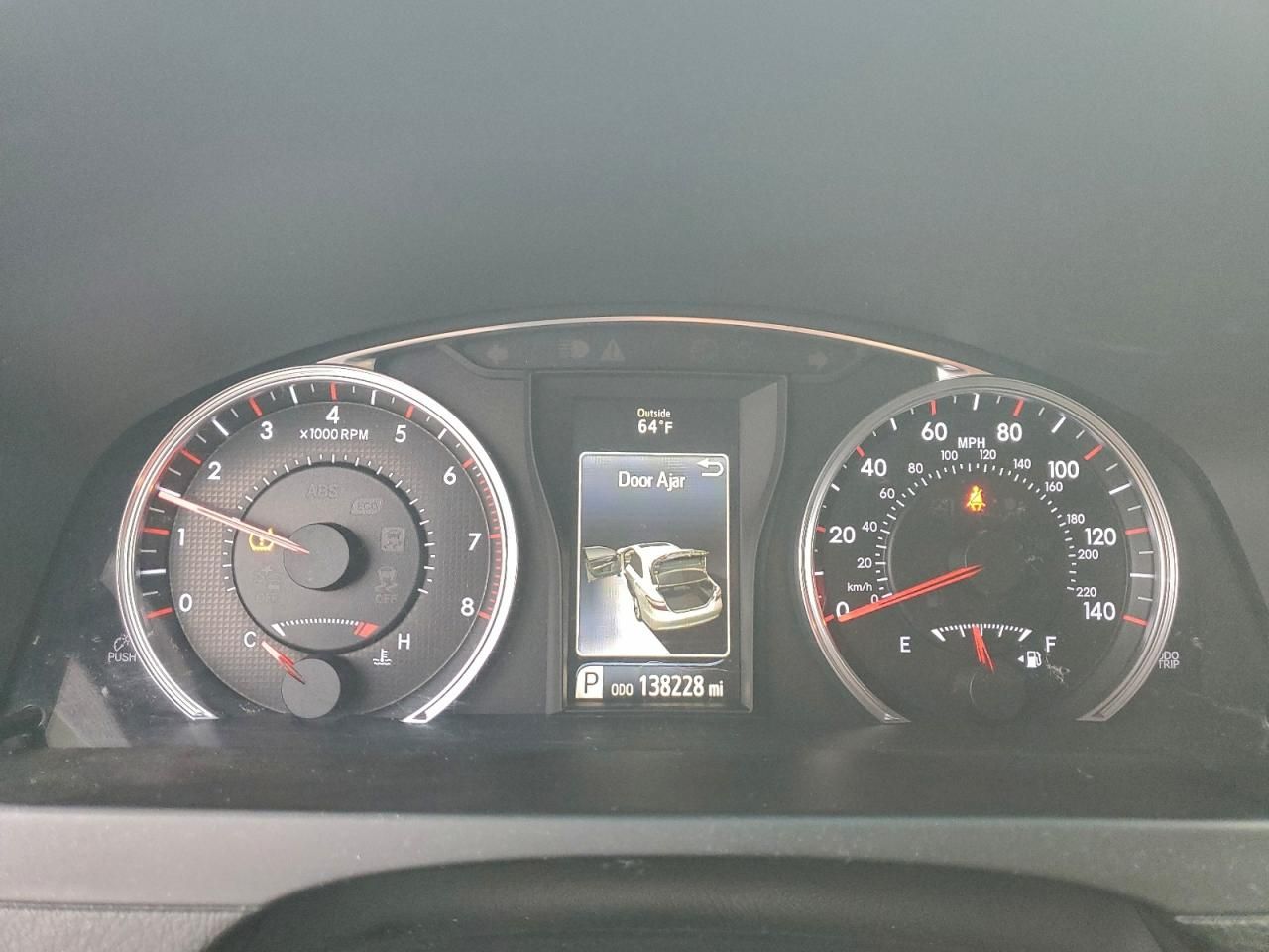 2016 Toyota Camry le