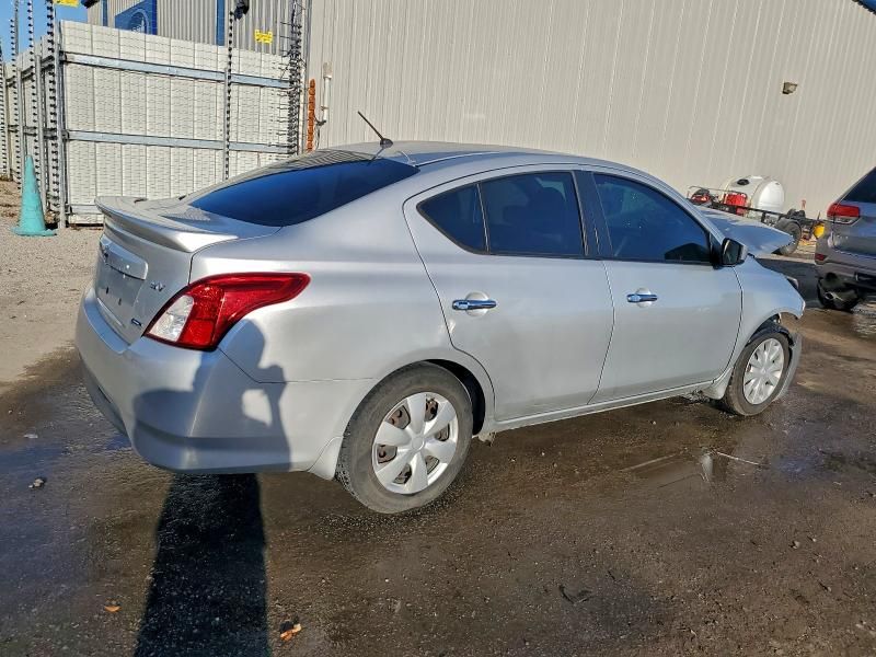 2016 Nissan Versa s