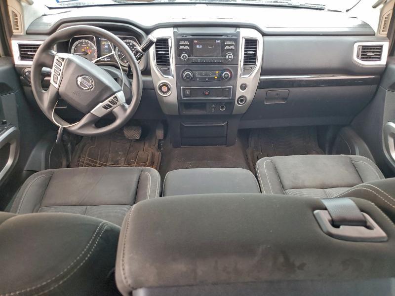 2017 Nissan Titan s