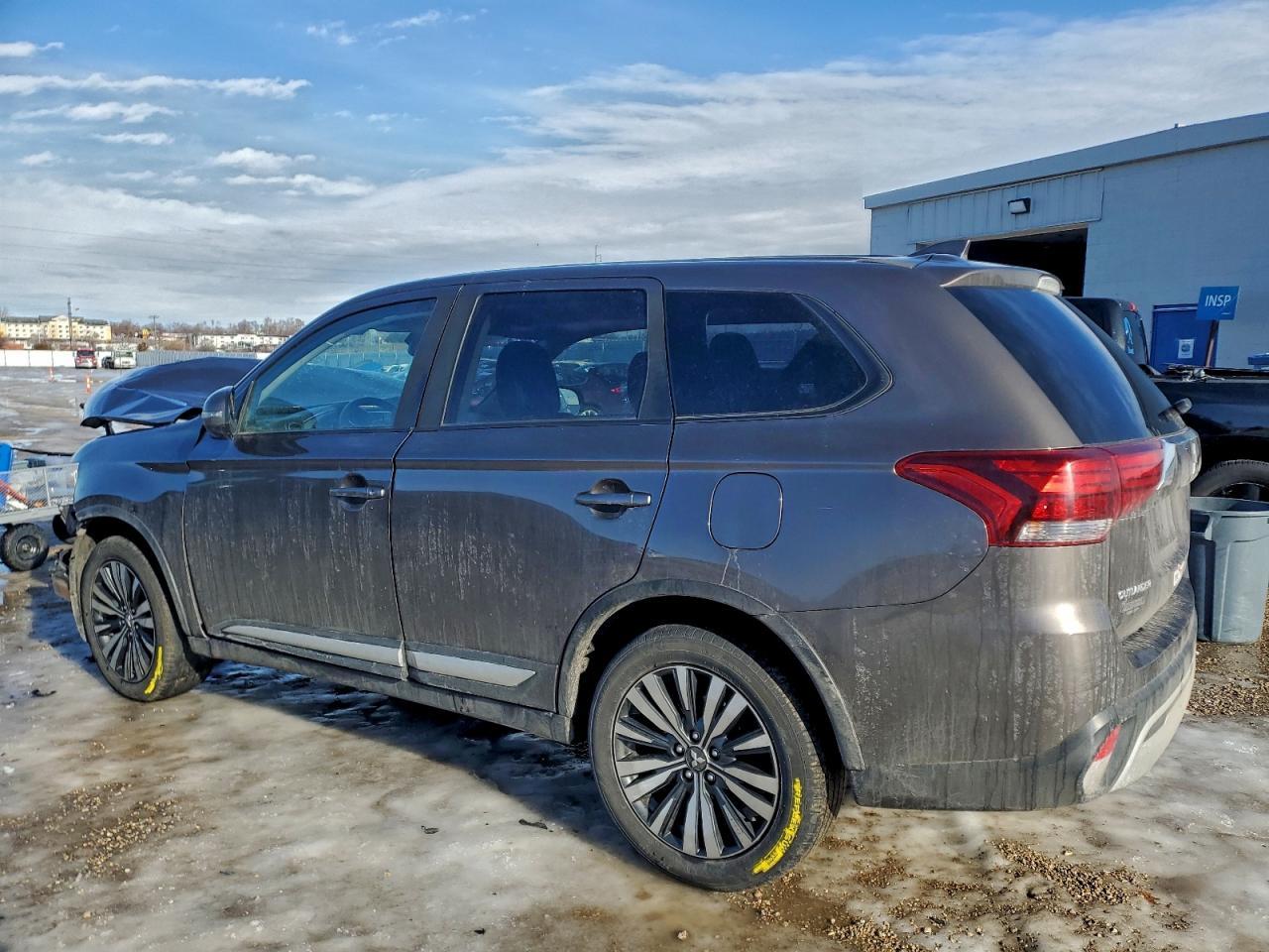 2020 Mitsubishi Outlander se