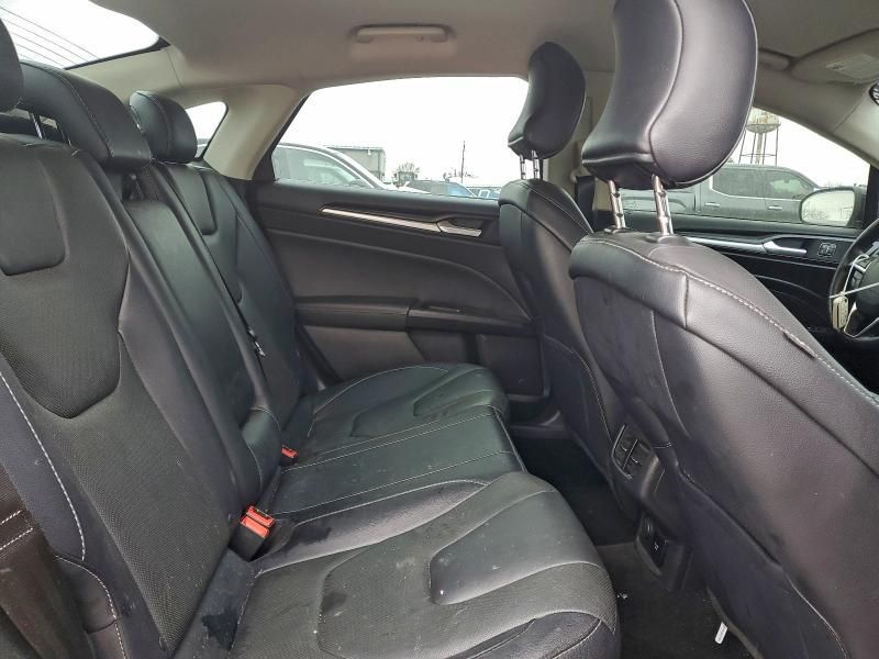 2018 Ford Fusion Titanium/platinum