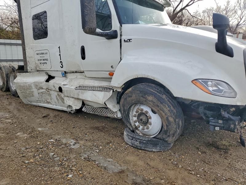 2020 International LT625