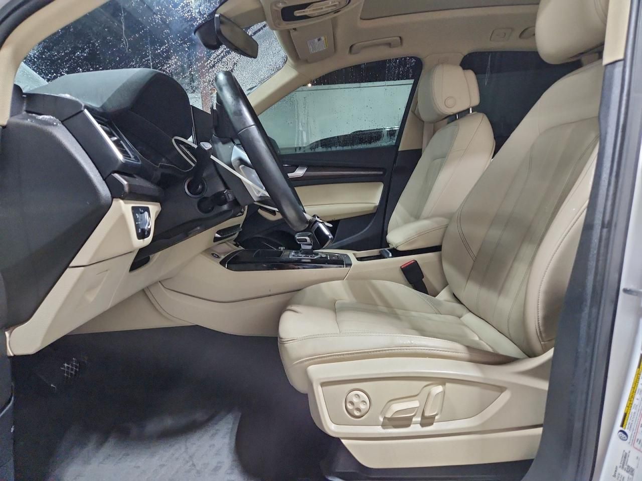 2022 Audi Q5 Premium 40