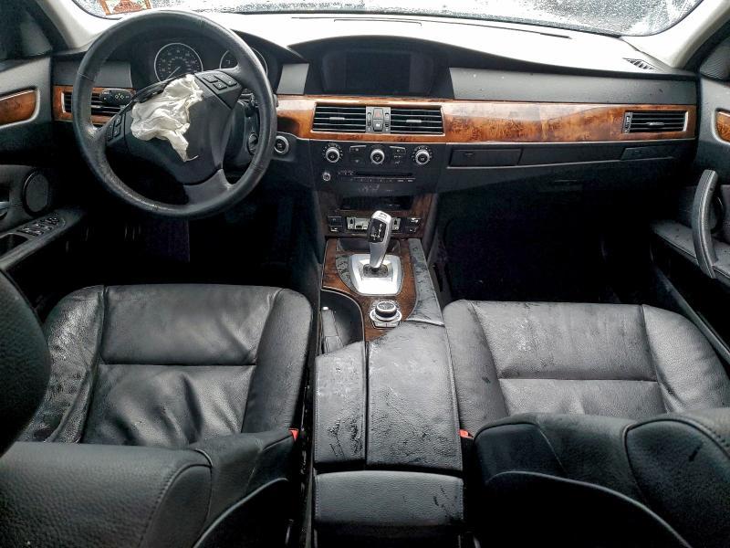 2010 BMW 528 xi