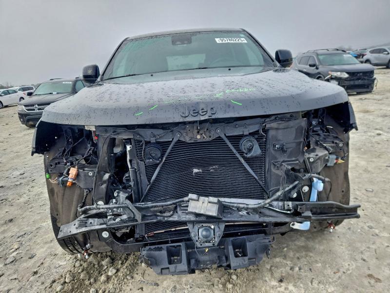 2022 Jeep Grand Cherokee Laredo e
