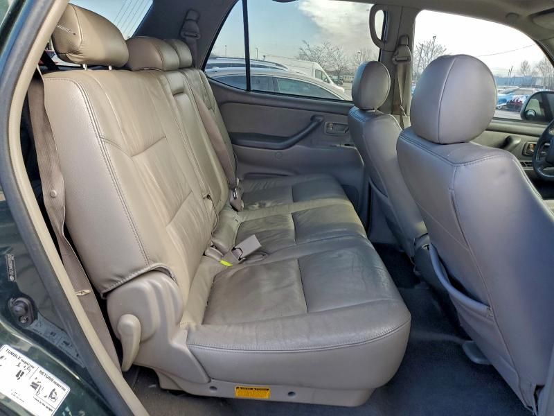 2006 Toyota Sequoia SR5