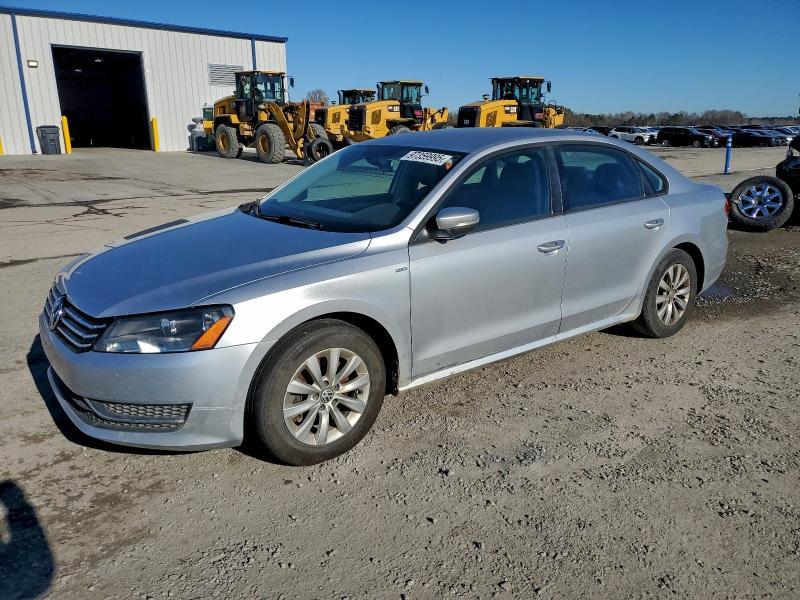 2015 Volkswagen Passat s