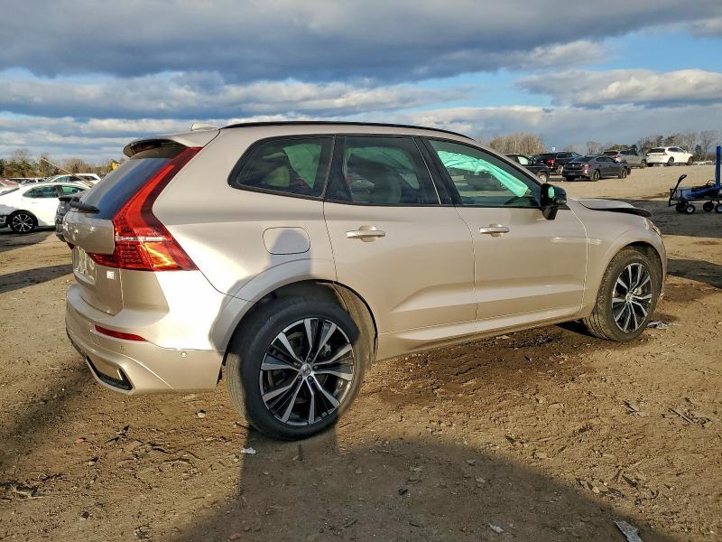 2023 Volvo Xc60 Plus
