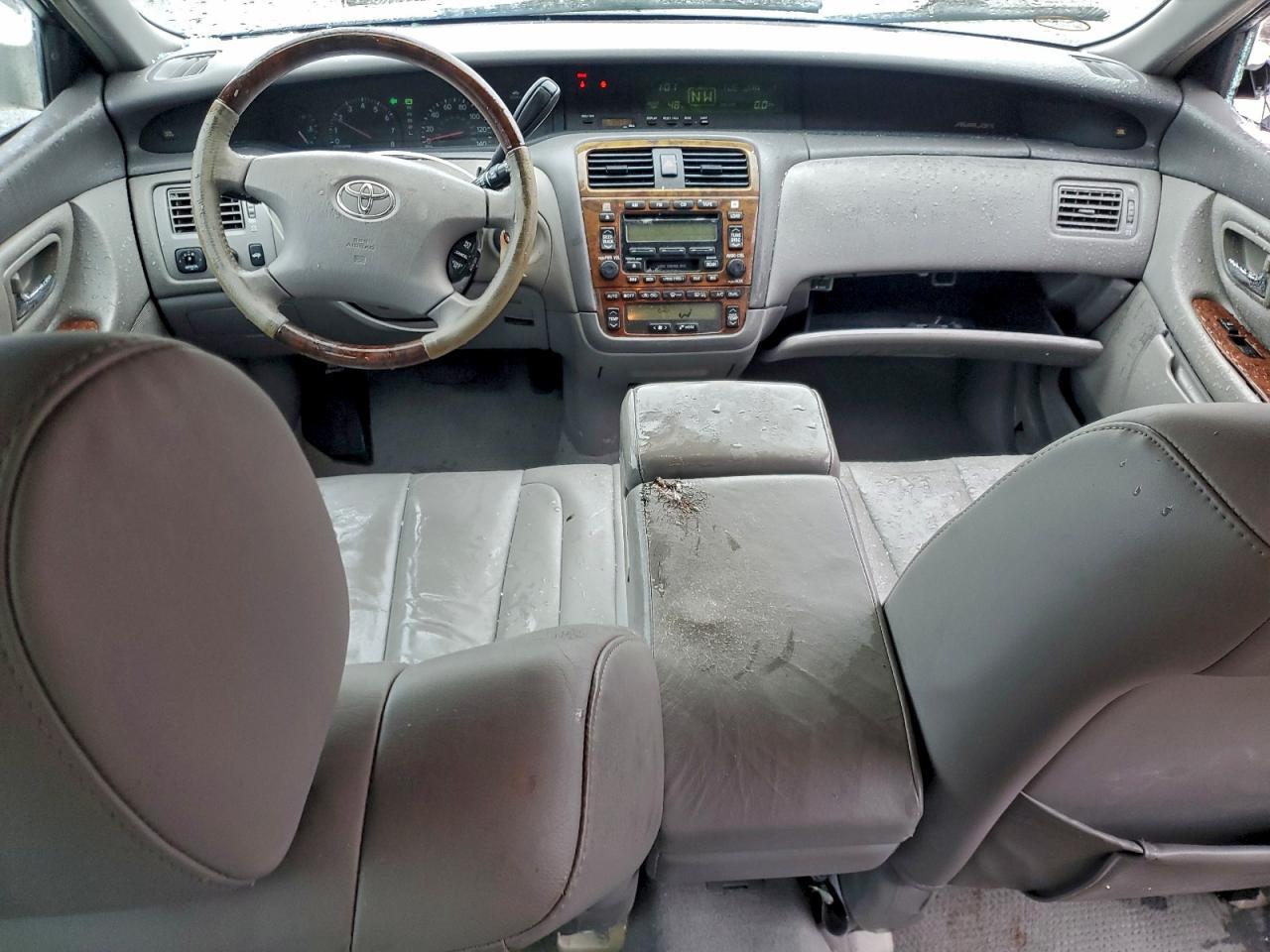 2004 Toyota Avalon xl