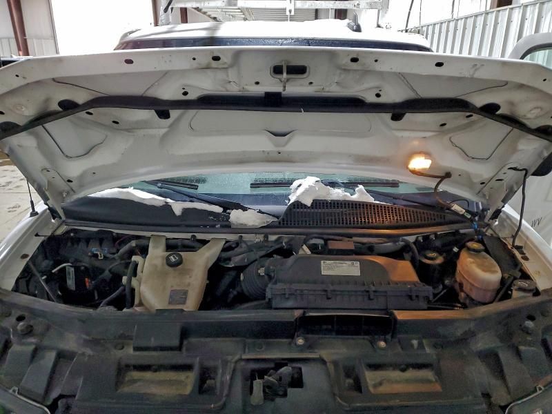 2022 Chevrolet Express 2500 Utility / Service Van