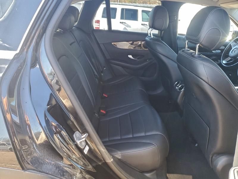 2016 Mercedes-Benz Glc 300