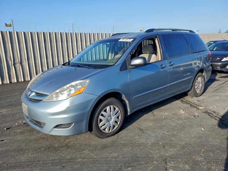 2006 Toyota Sienna ce