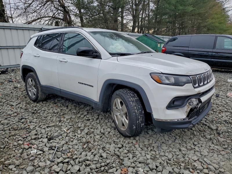 2022 Jeep Compass Latitude