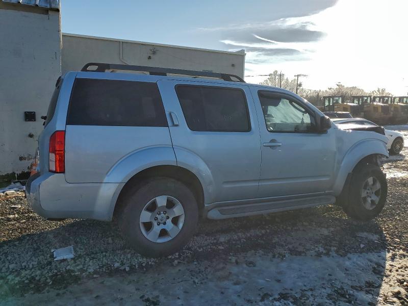 2011 Nissan Pathfinder s
