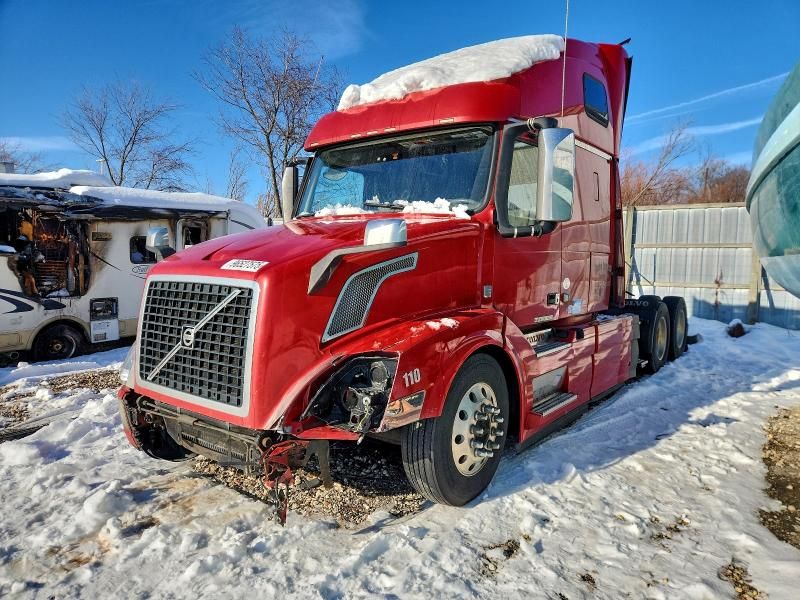 2016 Volvo VNL Semi Truck