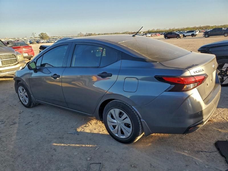 2020 Nissan Versa s
