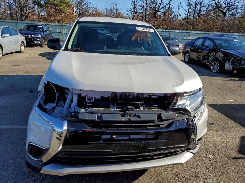 2018 Mitsubishi Outlander se