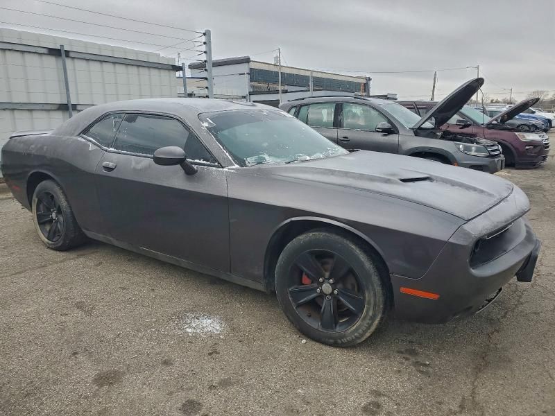 2020 Dodge Challenger sxt
