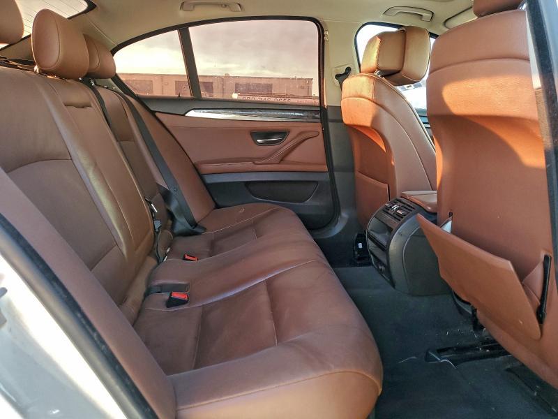 2013 BMW 528 i