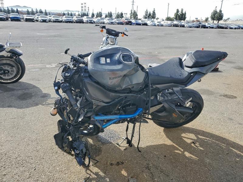 2025 Kawasaki Zx636 k