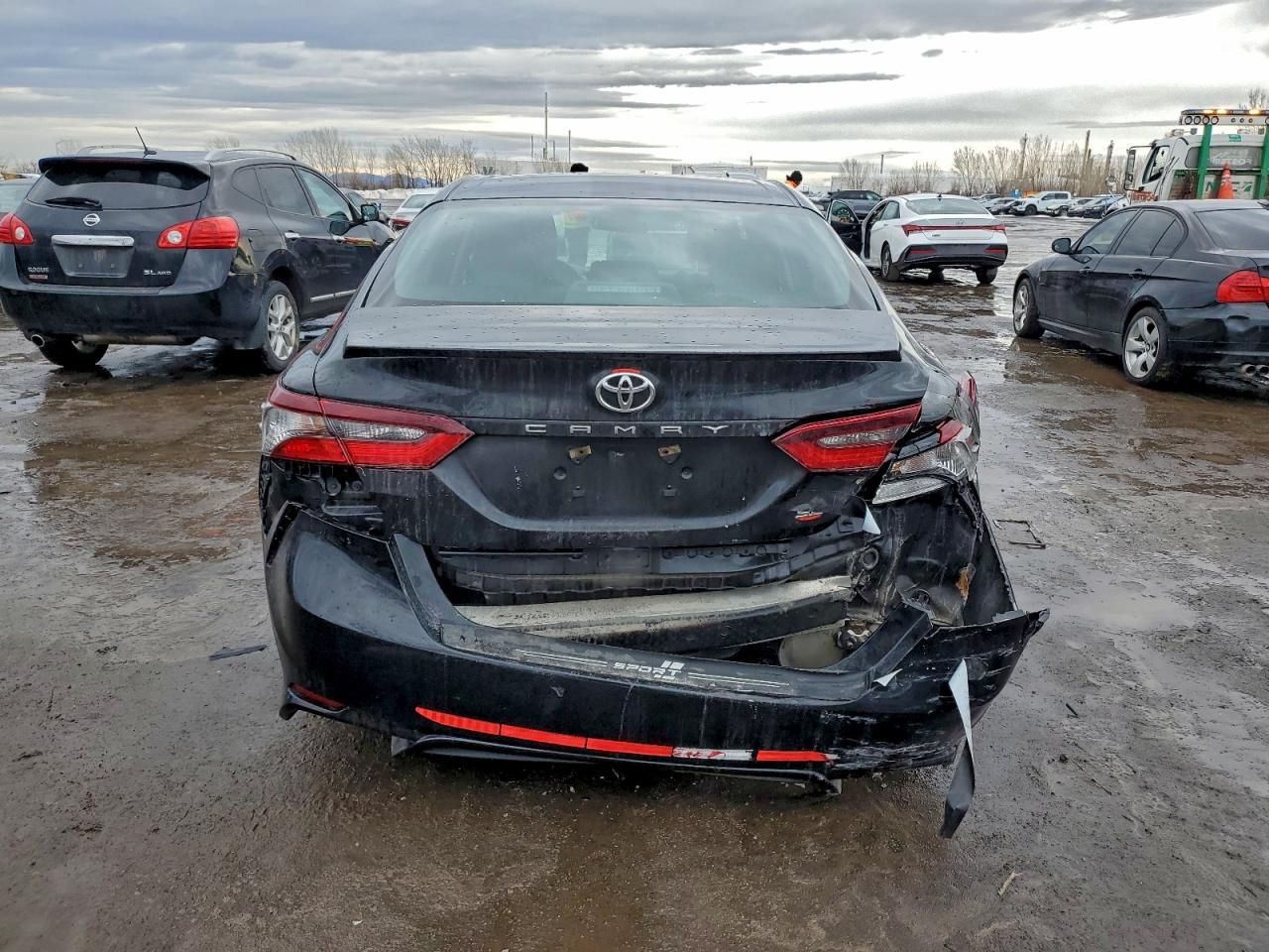 2022 Toyota Camry se