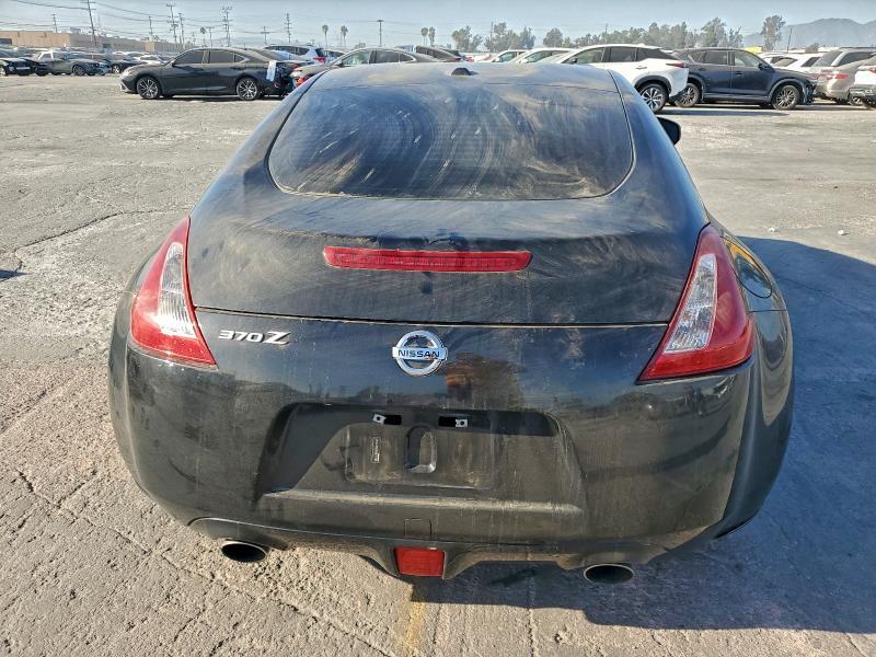 2014 Nissan 370z Base