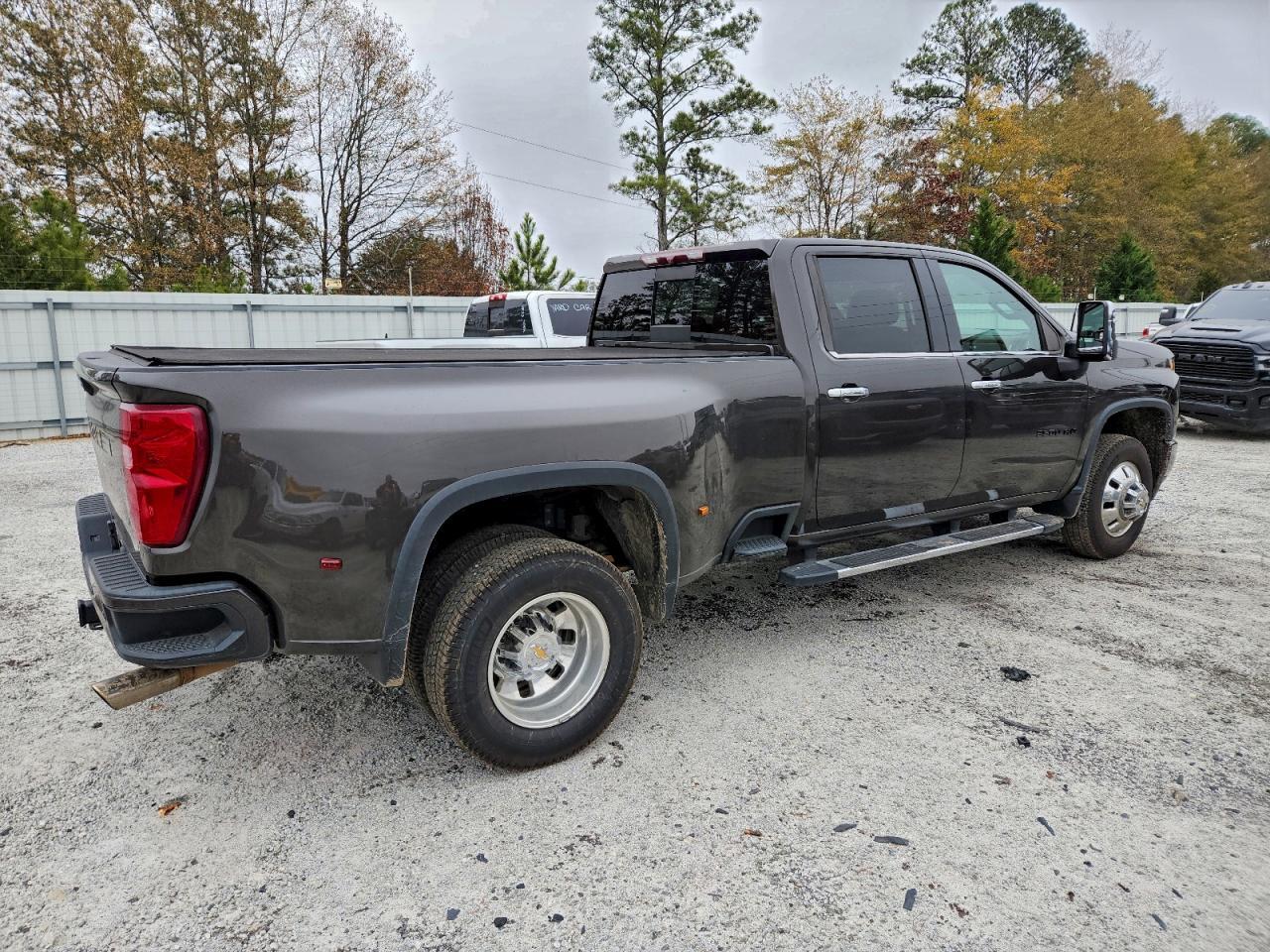 2020 Chevrolet Silverado K3500 High Country