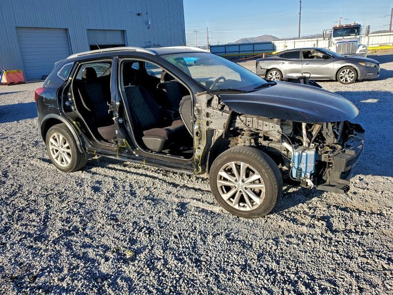 2017 Nissan Rogue Sport s
