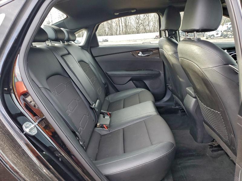 2021 KIA Forte gt Line