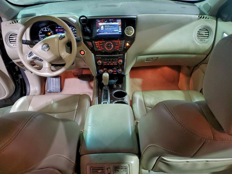 2015 Nissan Pathfinder s