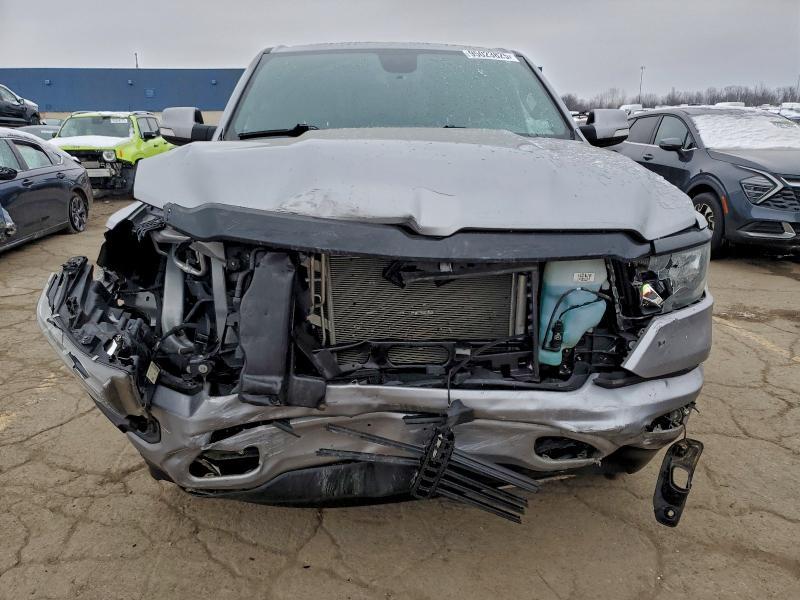 2020 Dodge Ram 1500 big Horn/lone Star