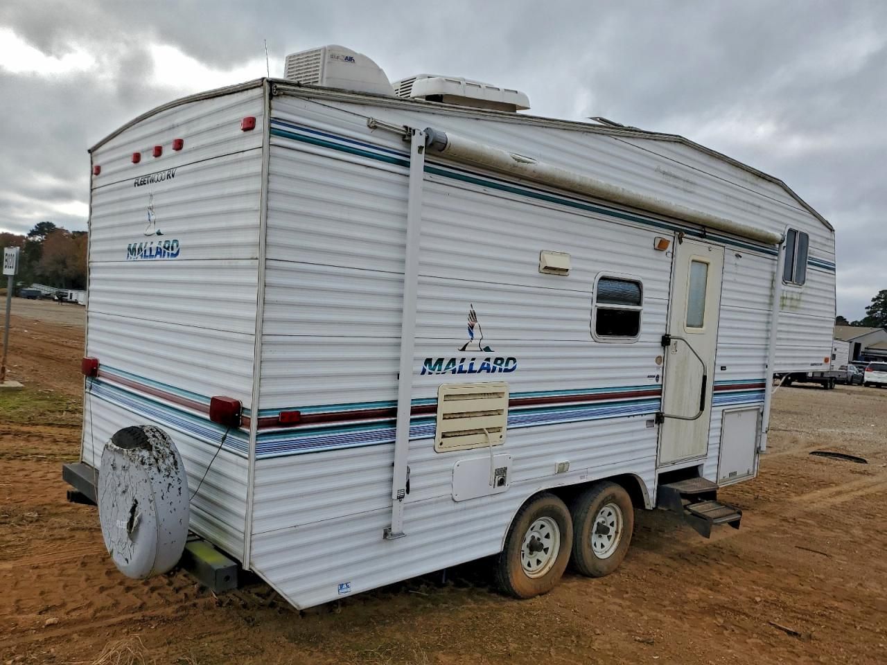 2000 Fleetwood Travel