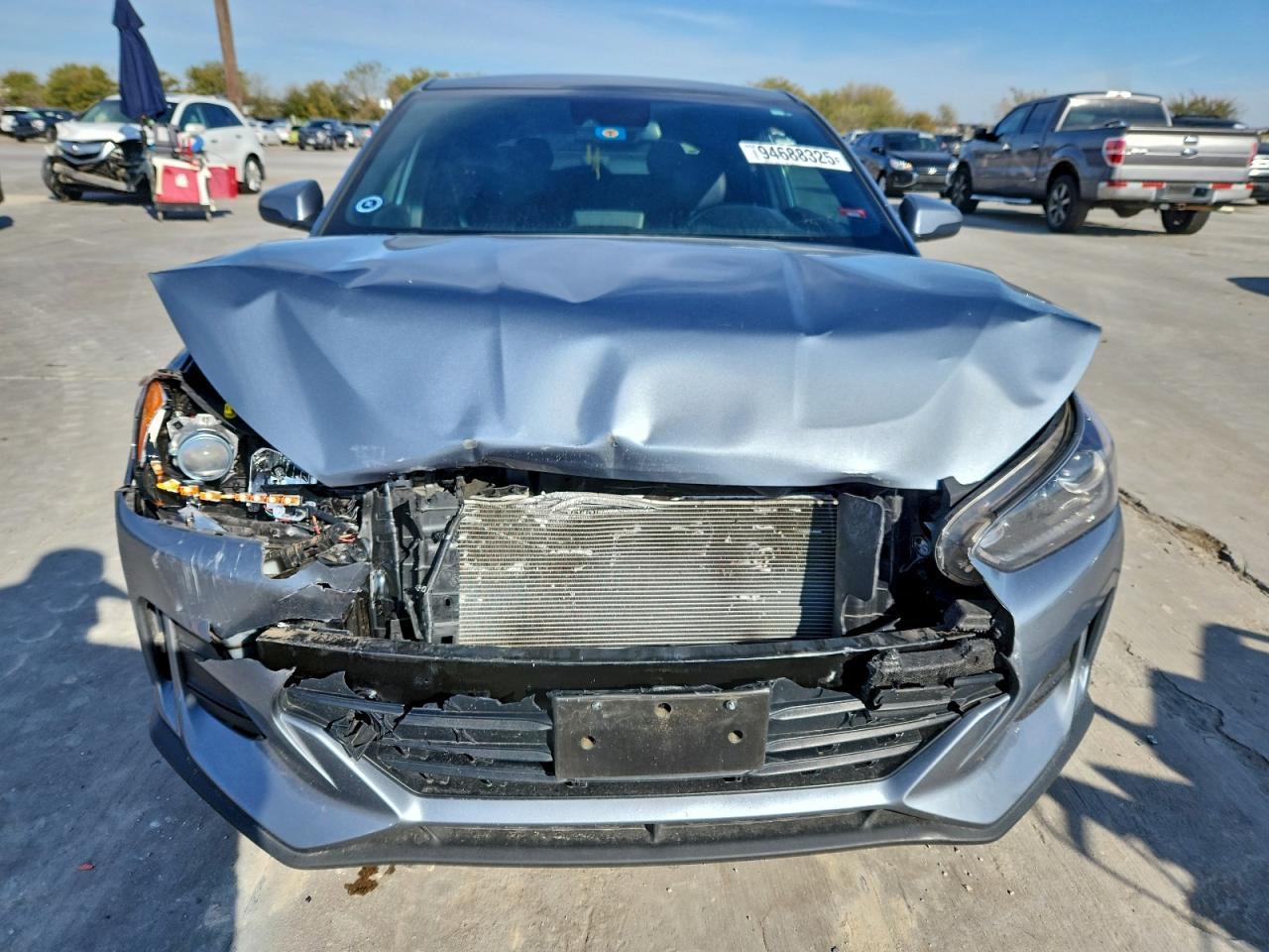 2019 Hyundai Veloster Base