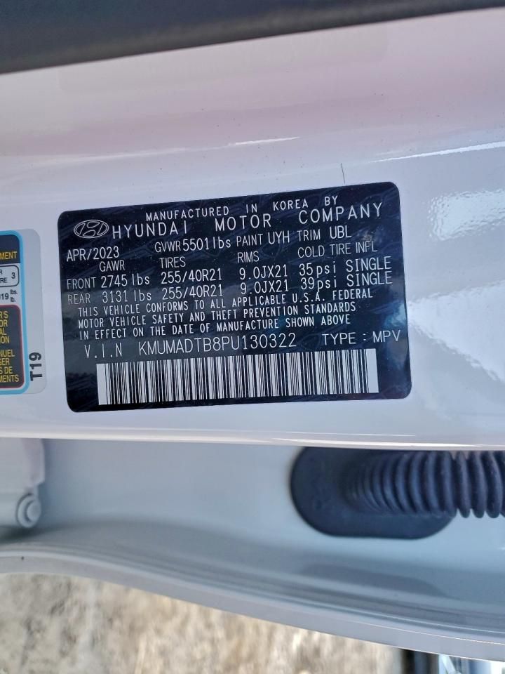 2023 Genesis Gv70 Base