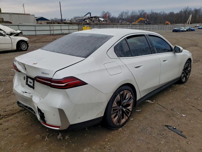 2025 BMW 530 xi