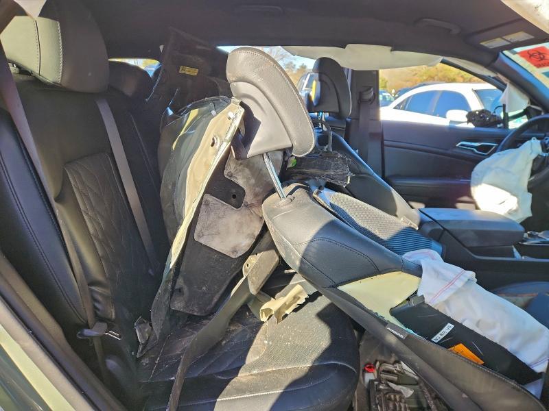 2023 KIA Sportage x Line