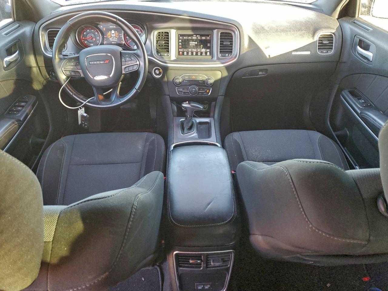 2020 Dodge Charger sxt