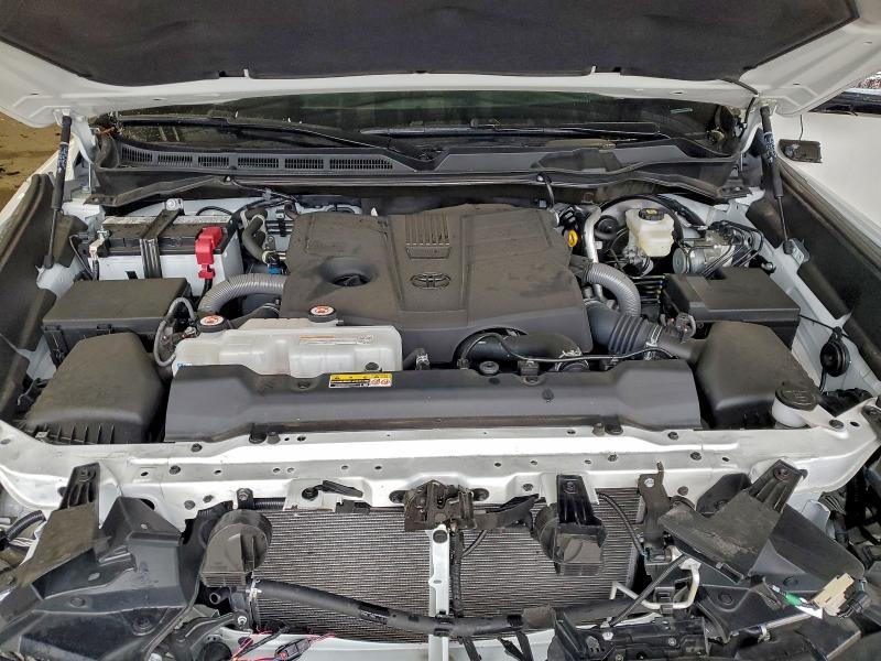 2025 Toyota Tundra Crewmax Platinum