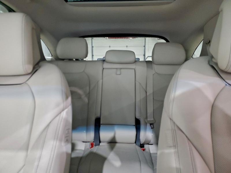 2022 Genesis Gv70 Base