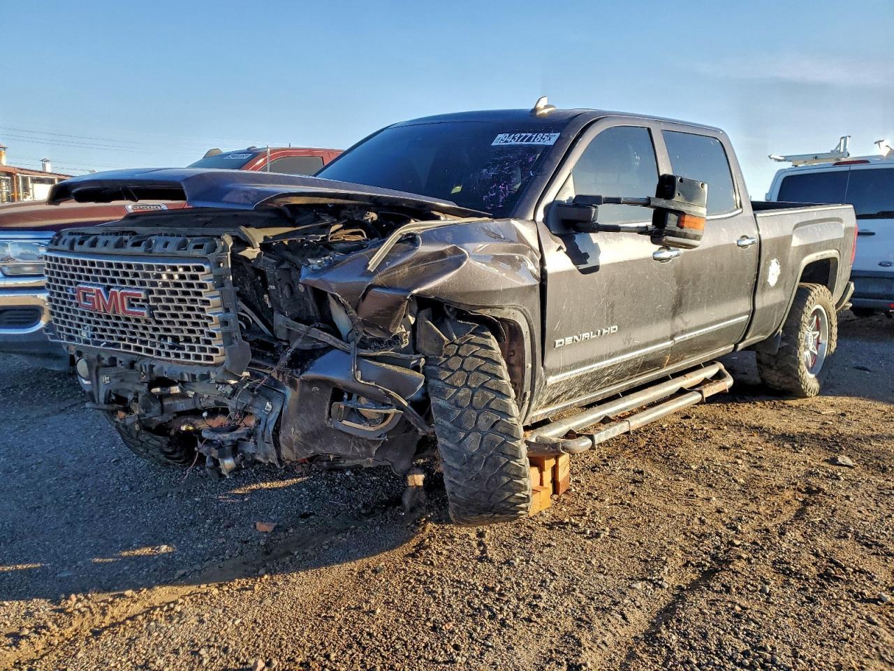 2016 GMC Sierra K2500 Denali